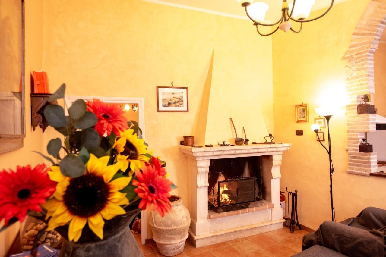 Relax Nell' Antico Borgo Villa Casperia Ngoại thất bức ảnh